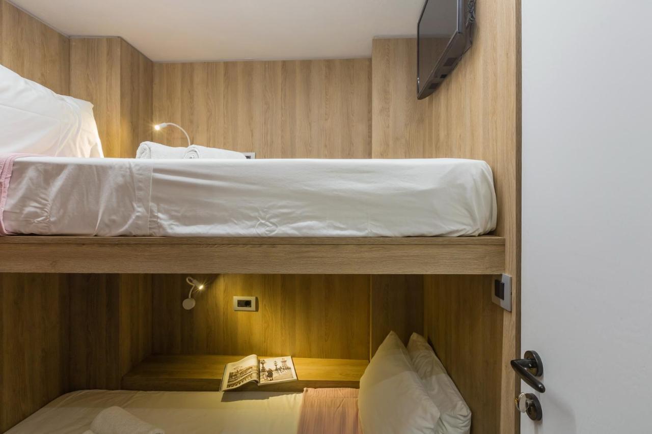 Hotel Loc Hospitality Urban Den à Corfu  Extérieur photo