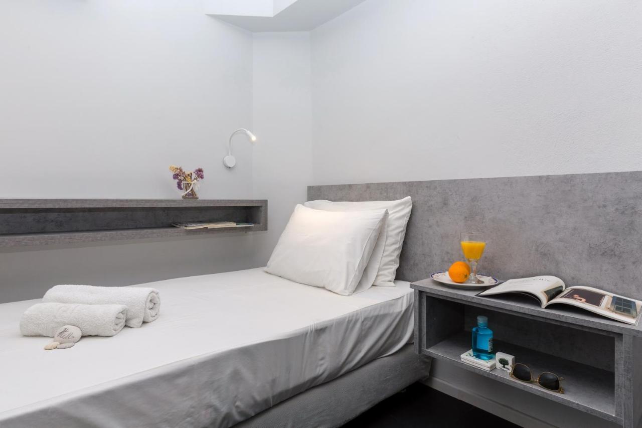 Hotel Loc Hospitality Urban Den à Corfu  Extérieur photo